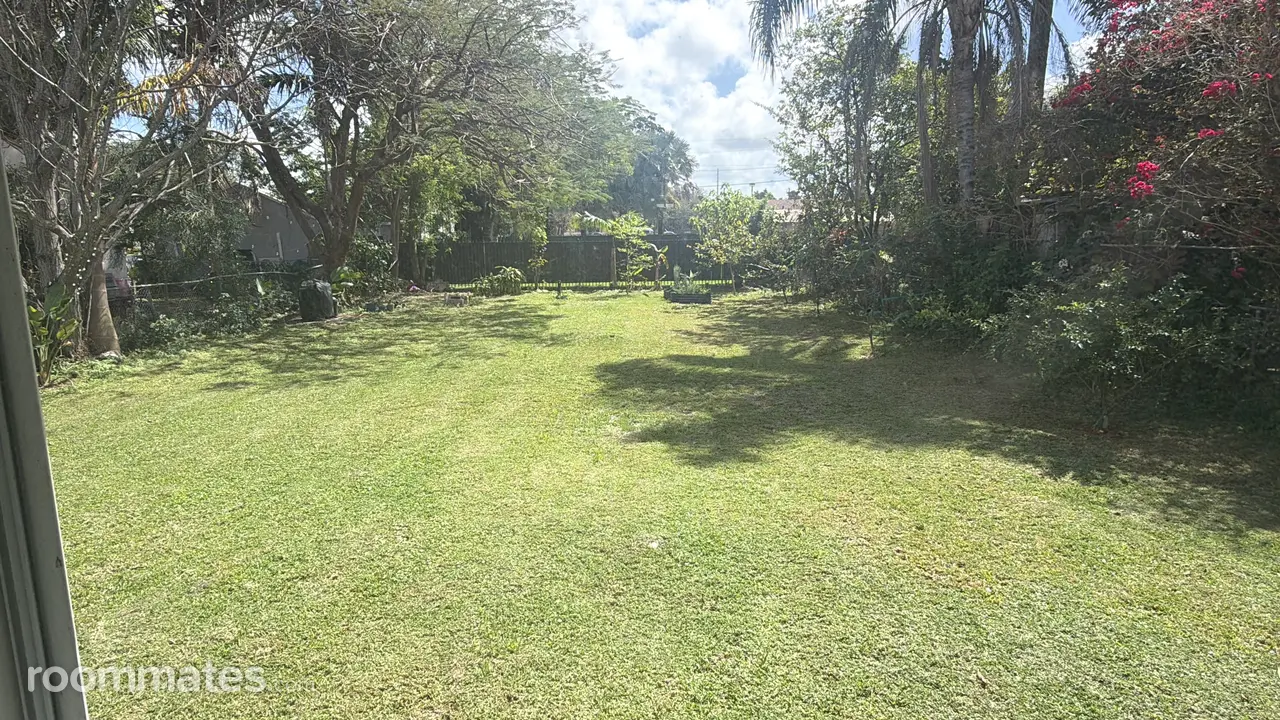 Profile photo 6 of 7