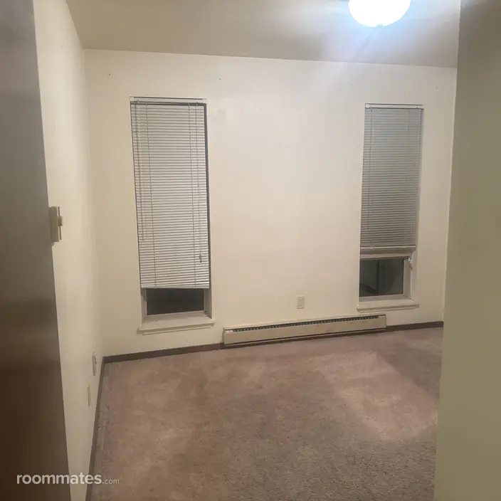 Room for rent in Seattle, WA $1200, house
