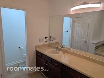 Room for rent in South Fulton, GA $800, house