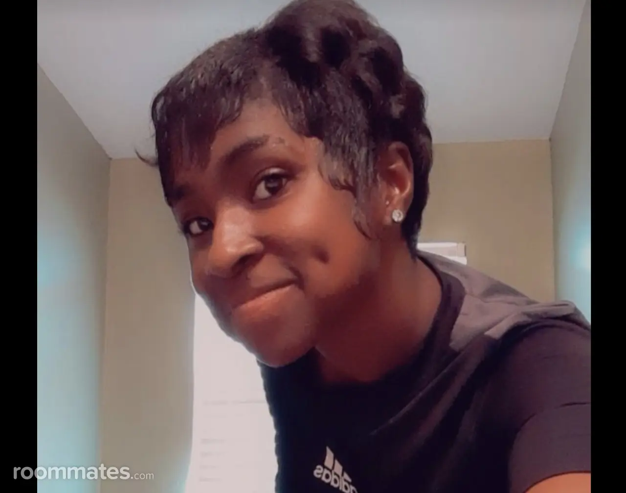 Profile photo 1 of 1