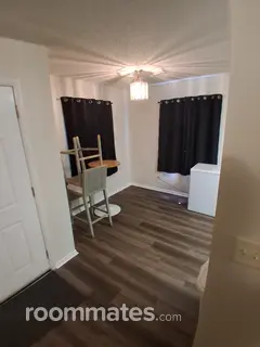 Room for rent in Sanford, FL $700, house