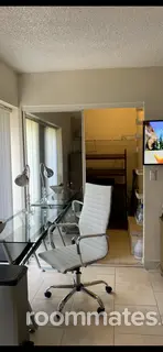 Room for rent in Palm Beach Gardens, FL $1100, townhouse