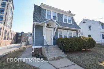 Room for rent in Rochester, MN $990, house