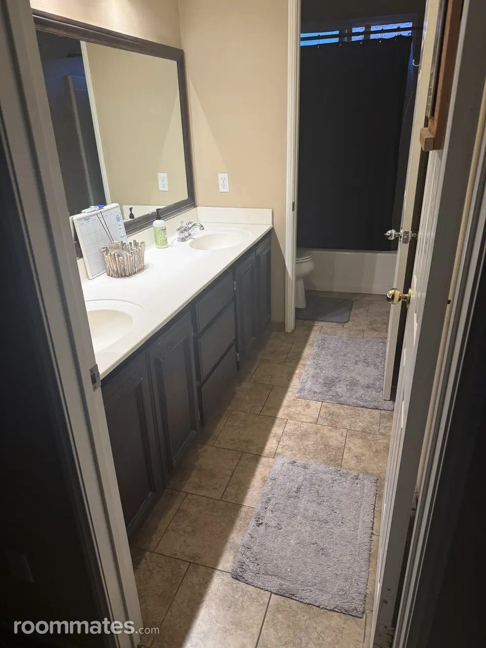 Profile photo 3 of 9