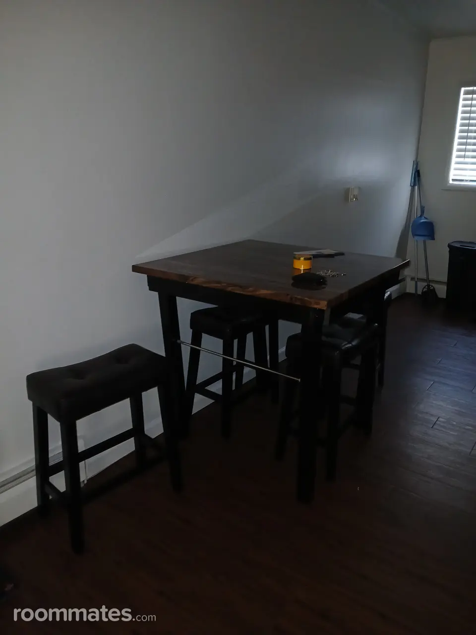 Profile photo 1 of 2