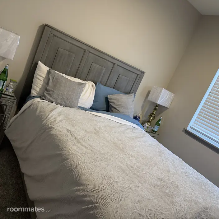Room for rent in Auburn WA $1200, apartment