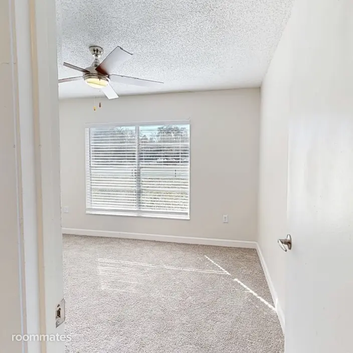 Room for rent in Largo FL $900, apartment