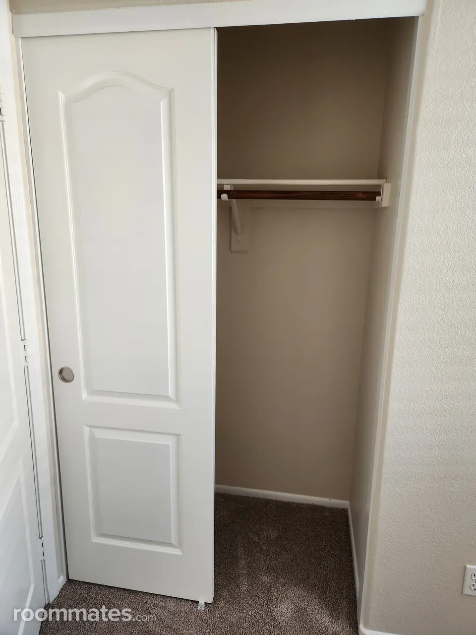 Profile photo 11 of 14