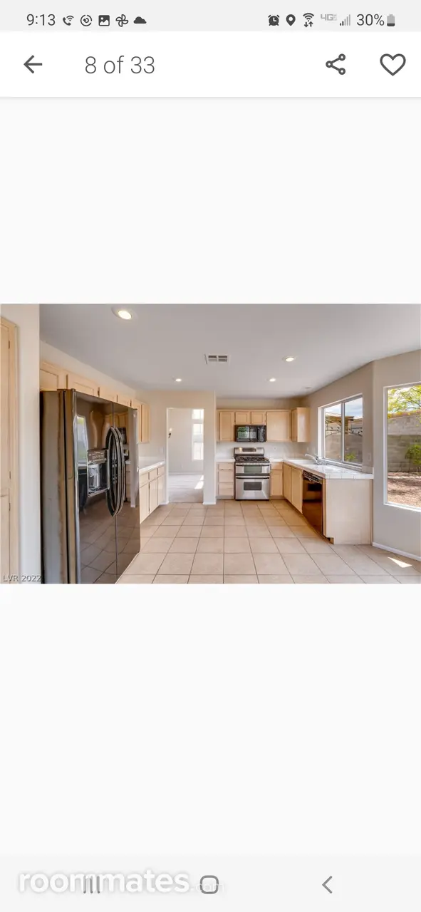 Profile photo 13 of 14