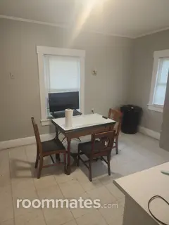 Room for rent in Massillon, OH $600, house