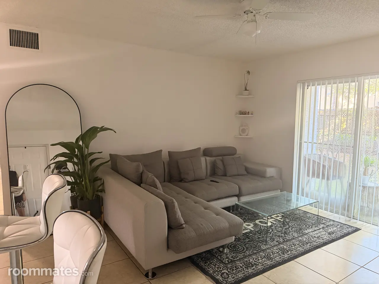 Profile photo 2 of 6