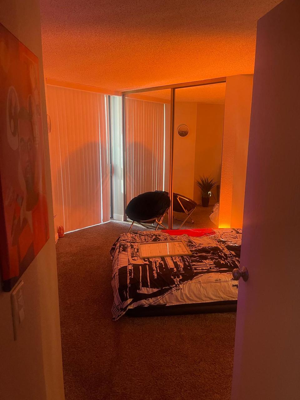 Profile photo 9 of 17