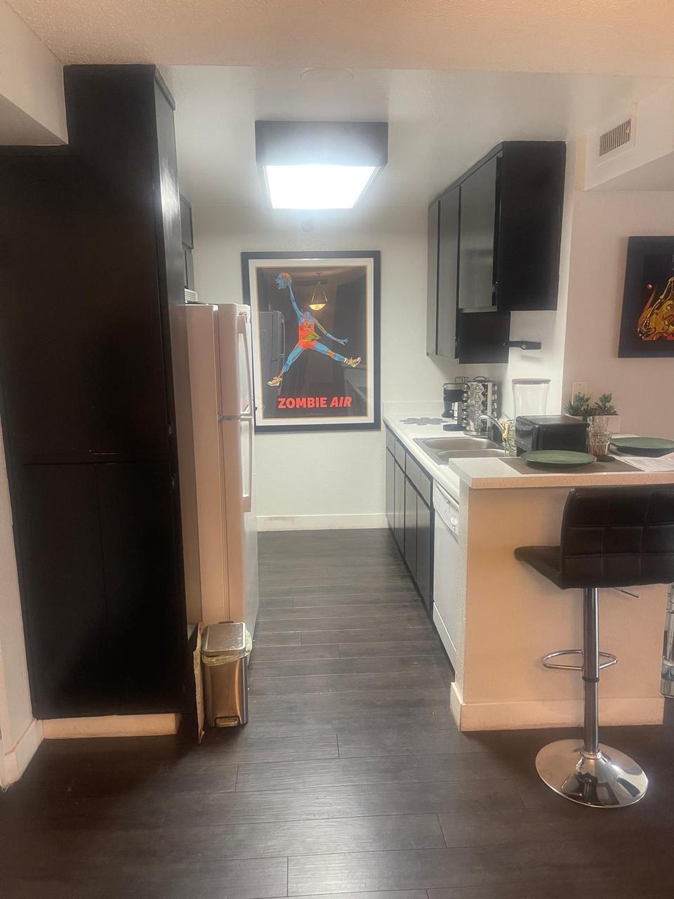 Profile photo 1 of 17