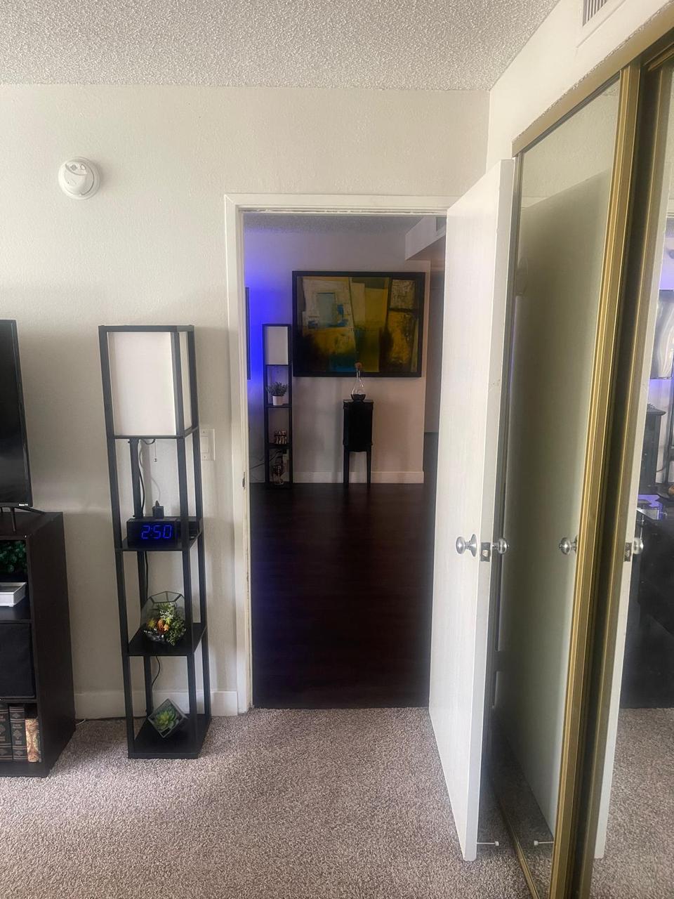 Profile photo 4 of 17