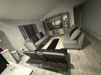 Room for rent in Lehigh Acres, FL $1000, house