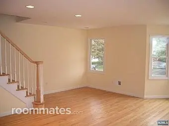 Room for rent in Lodi, NJ $1500, house