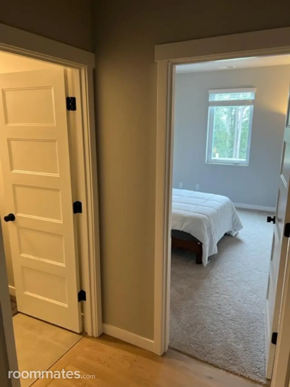 Profile photo 6 of 10