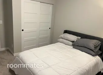 Room for rent in Marysville, WA $1350, house