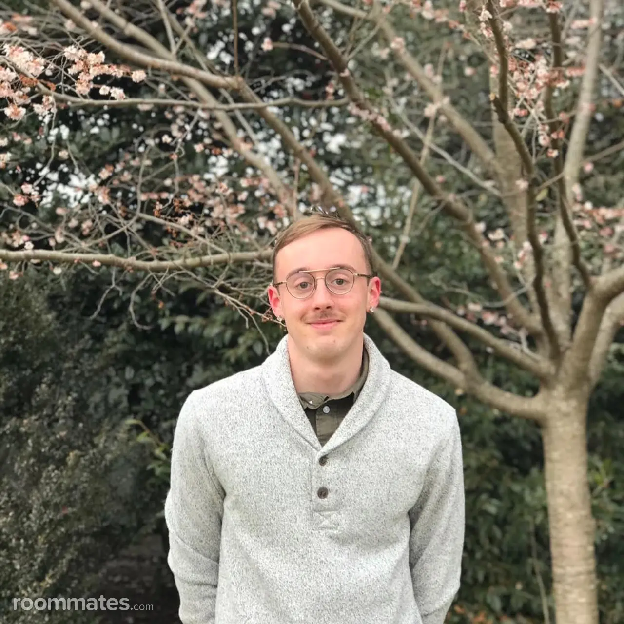 Profile photo 7 of 10