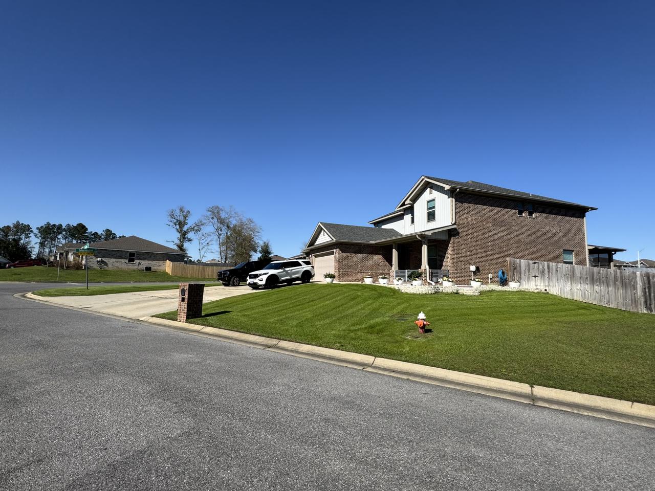 Profile photo 2 of 4