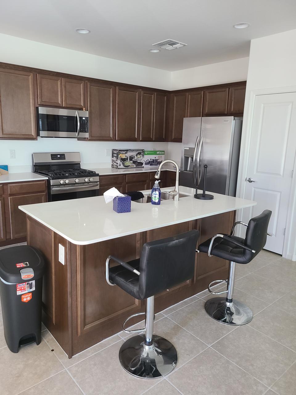 Profile photo 5 of 6