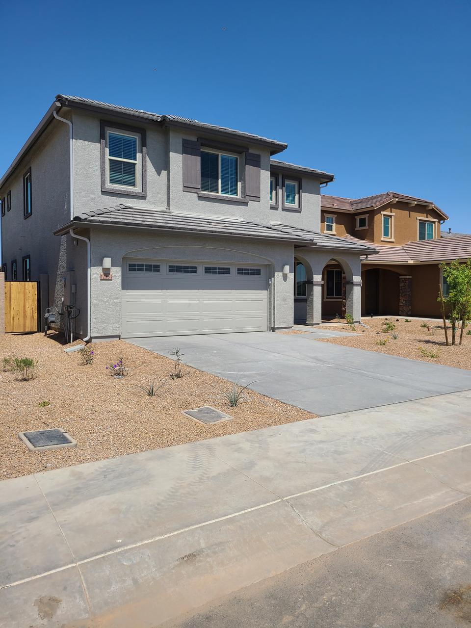 Profile photo 4 of 6