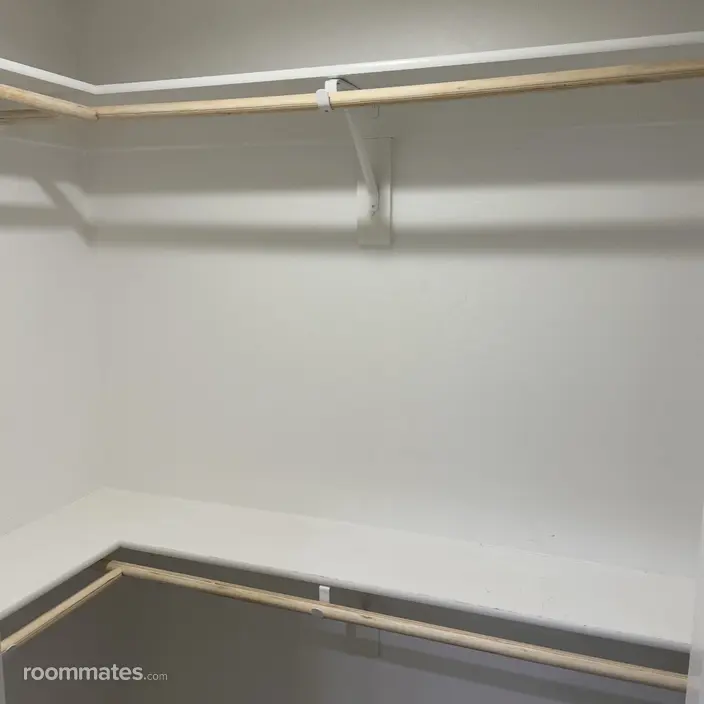 Room for rent in Phoenix AZ $1200, house
