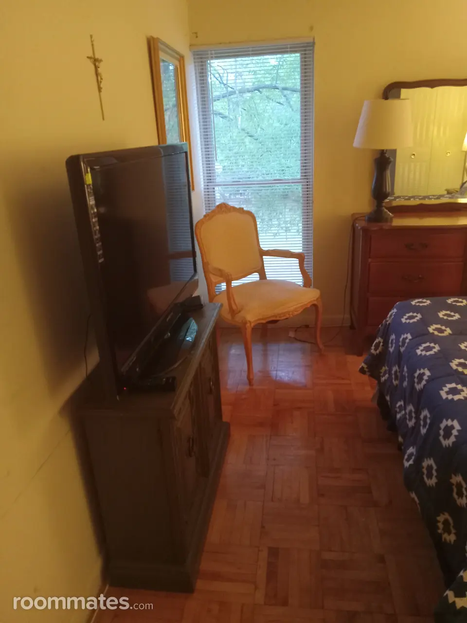 Profile photo 1 of 5