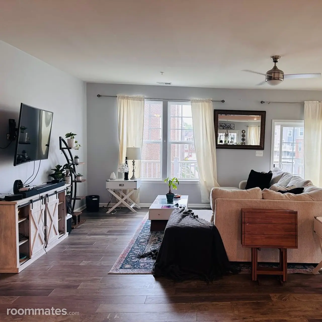 Profile photo 5 of 8