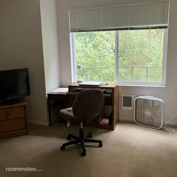 Room for rent in Lynnwood, WA $1100, townhouse