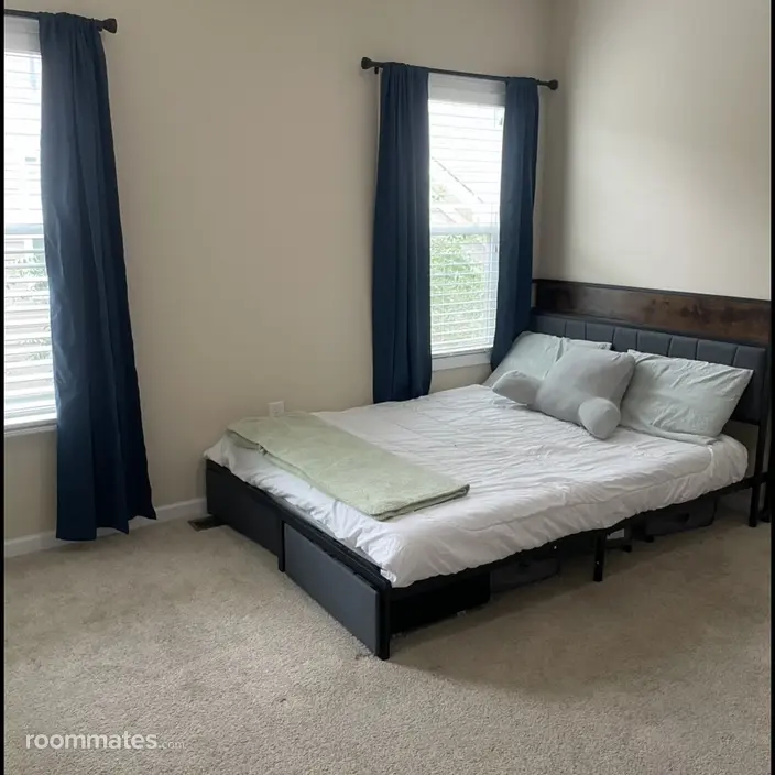 Room for rent in Morrisville NC $650, house