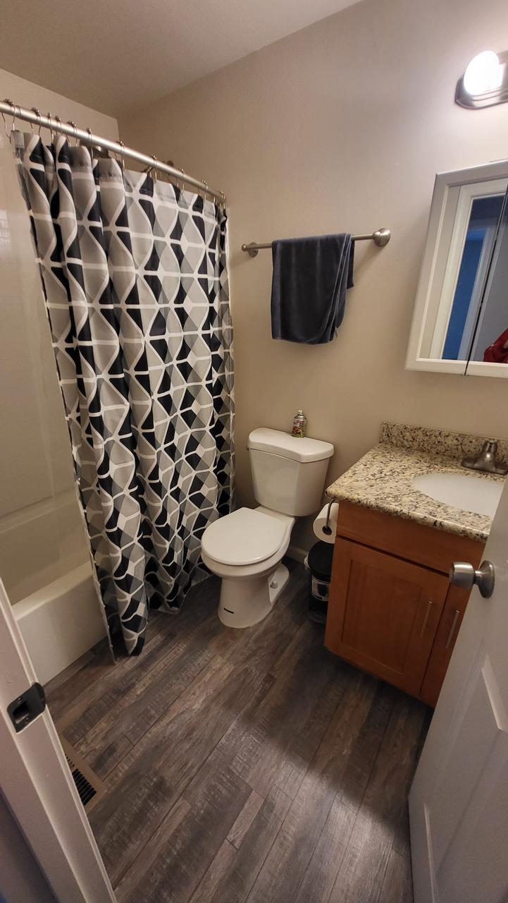 Profile photo 1 of 2