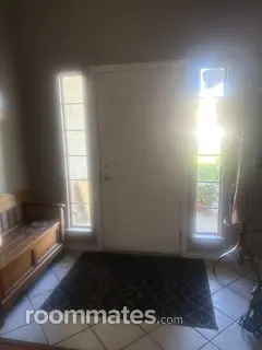 Room for rent in Spring Valley Lake, CA $500, house