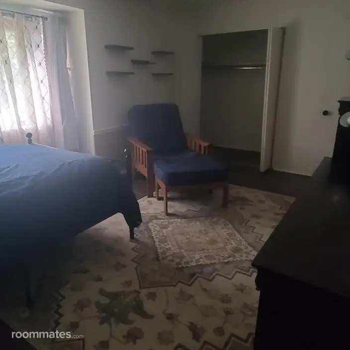 Room for rent in Herndon, VA $1000, townhouse