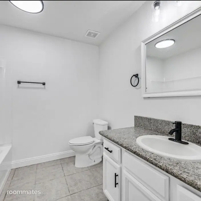 Room for rent in Henderson, NV $500, house