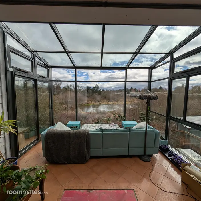 Room for rent in Beaverton, OR $800, house