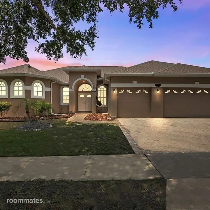 Room for rent in Orlando FL $1000, house