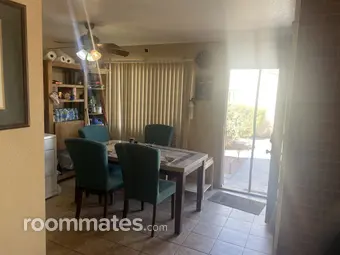 Room for rent in Las Vegas, NV $595, condo