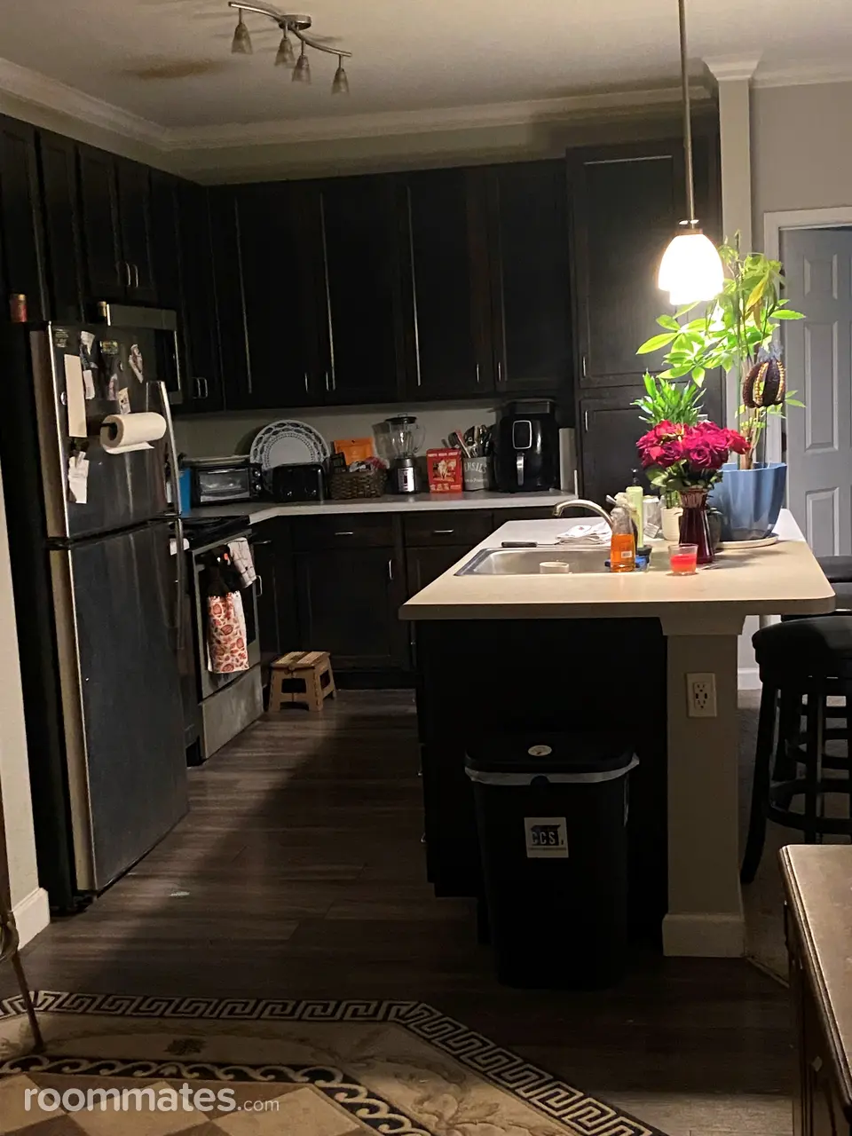 Profile photo 6 of 9