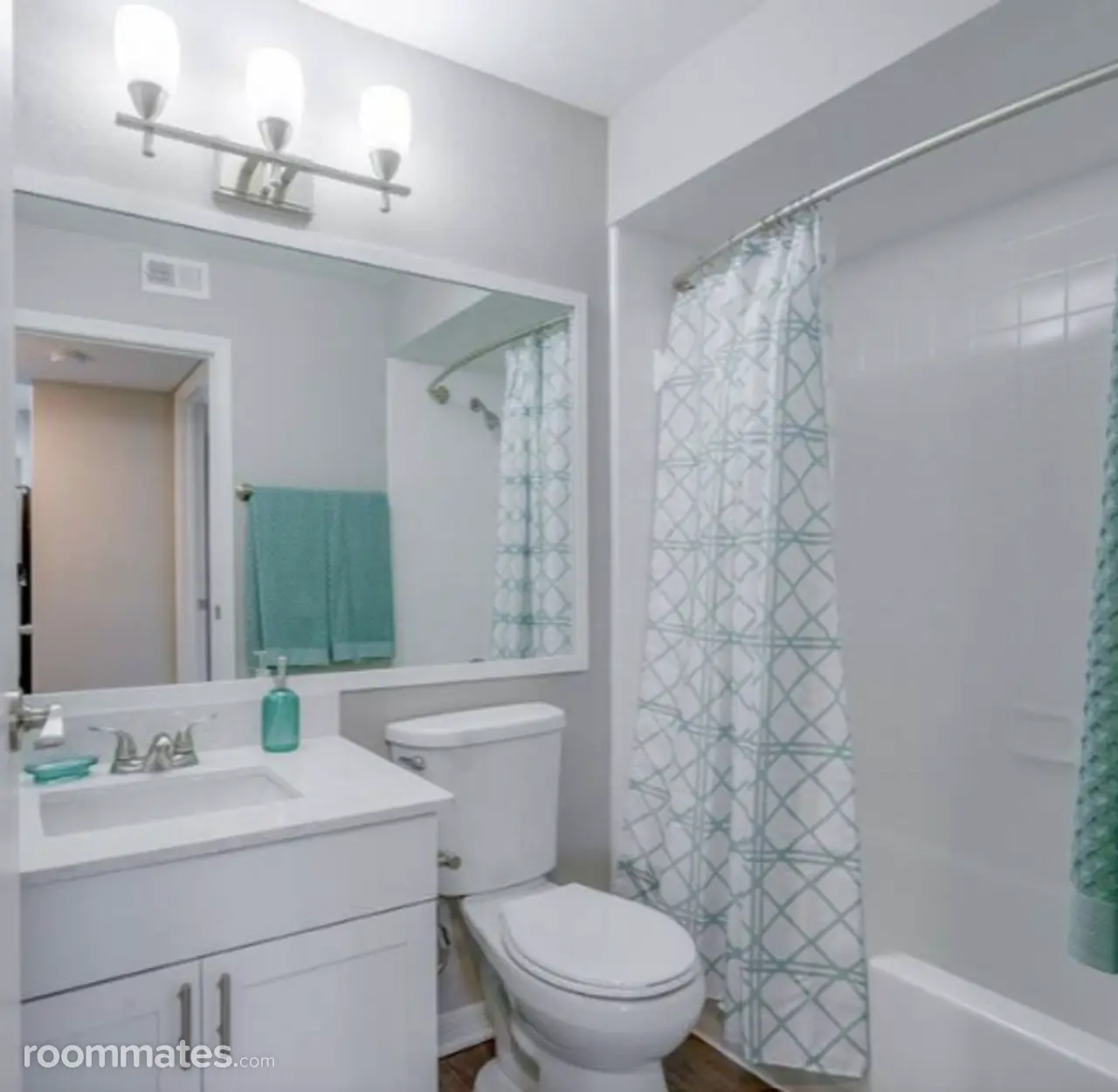 Profile photo 2 of 9