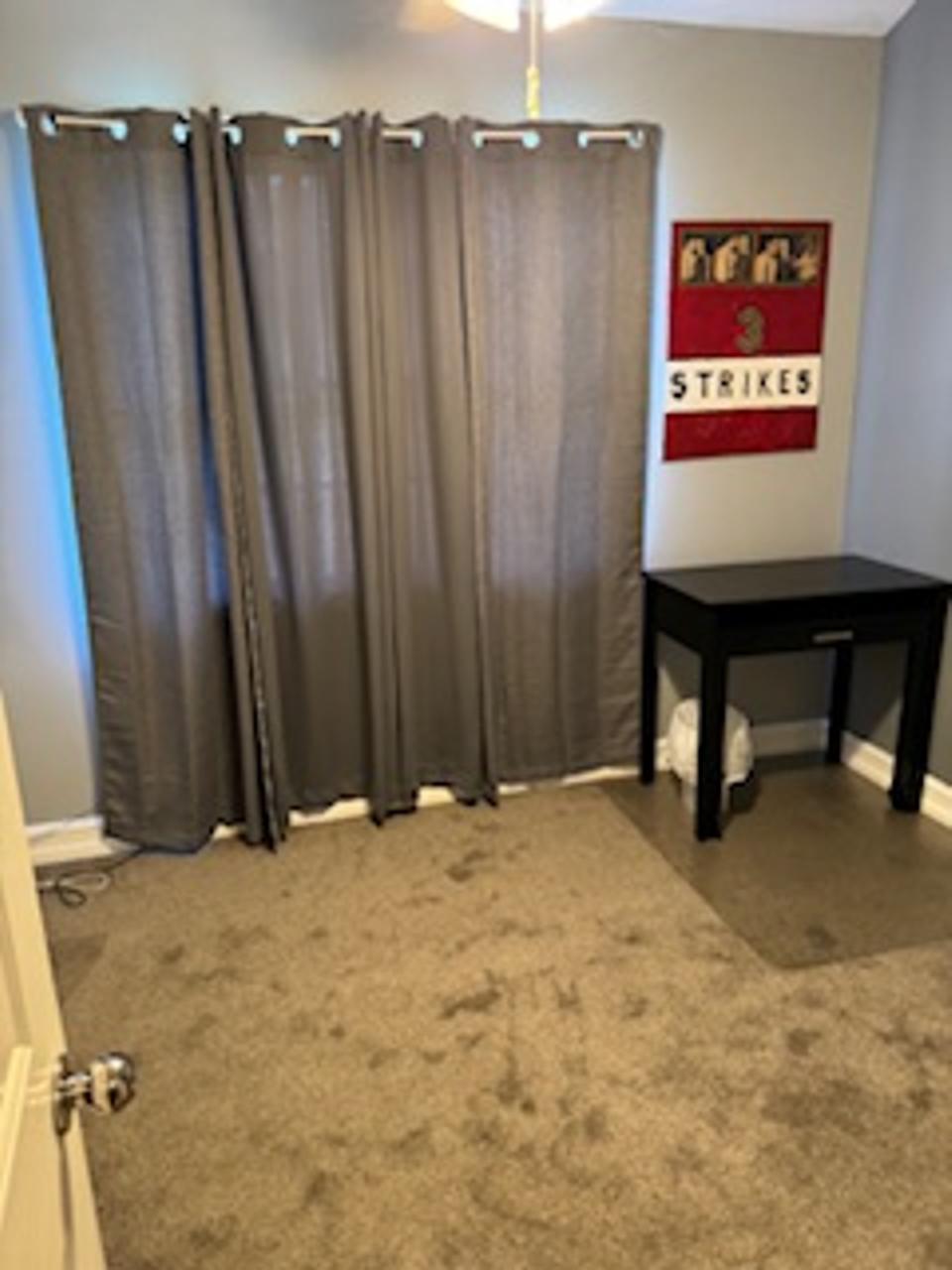 Profile photo 14 of 18