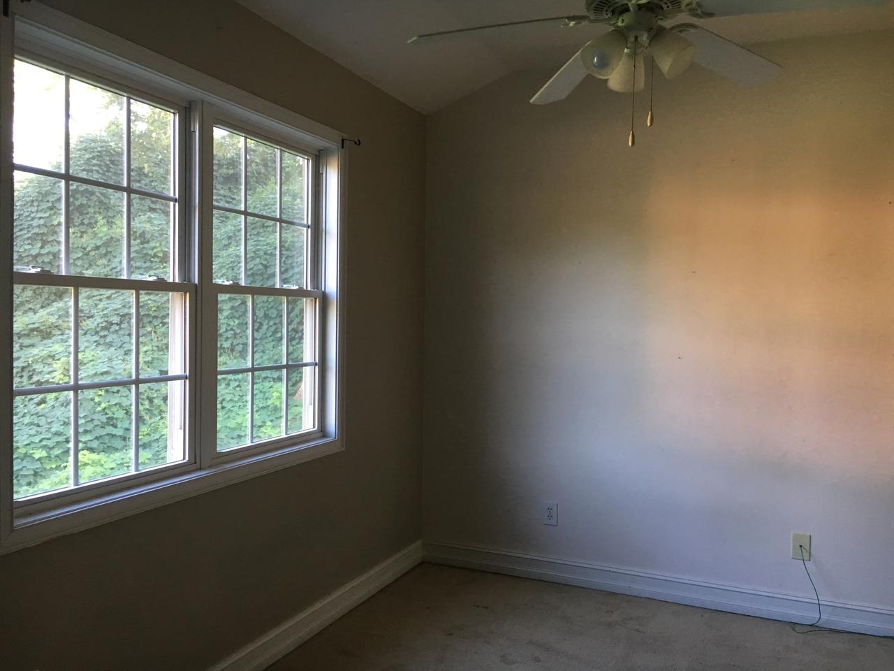 Profile photo 10 of 18