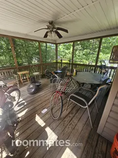 Room for rent in Locust Grove, VA $900, house