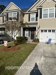 Room for rent in Charleston, SC $1000, townhouse