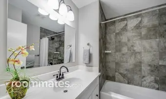 Room for rent in Raleigh, NC $775, house