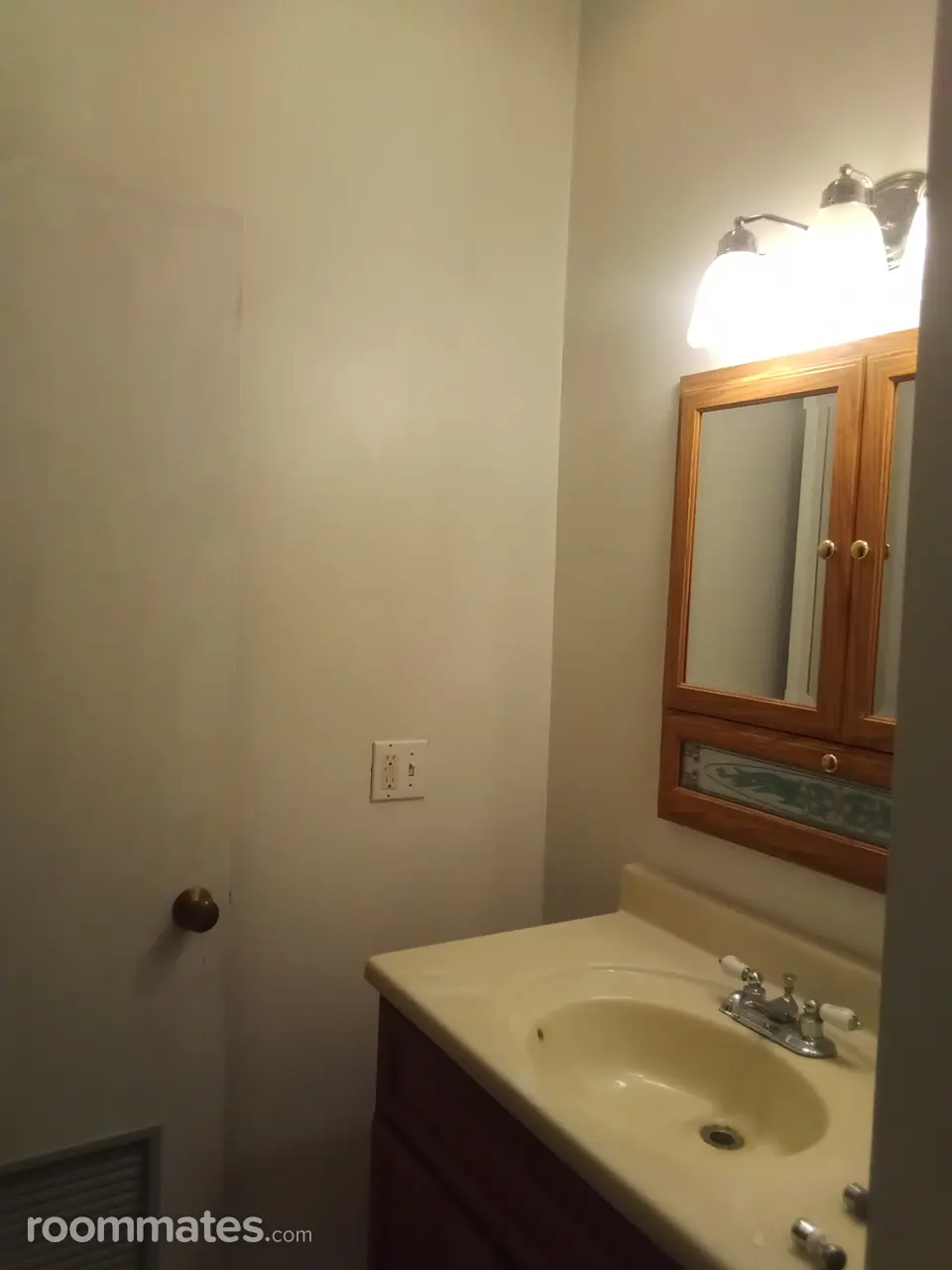 Profile photo 9 of 11