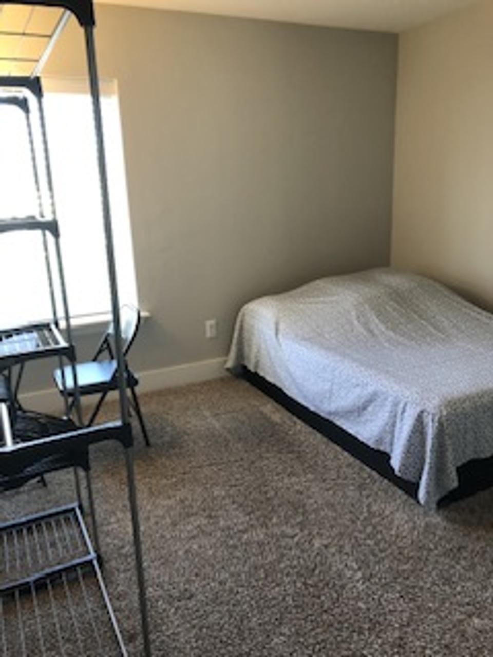 Profile photo 4 of 11