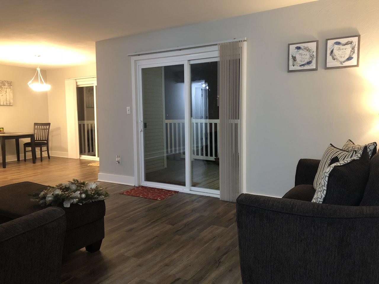 Profile photo 2 of 11