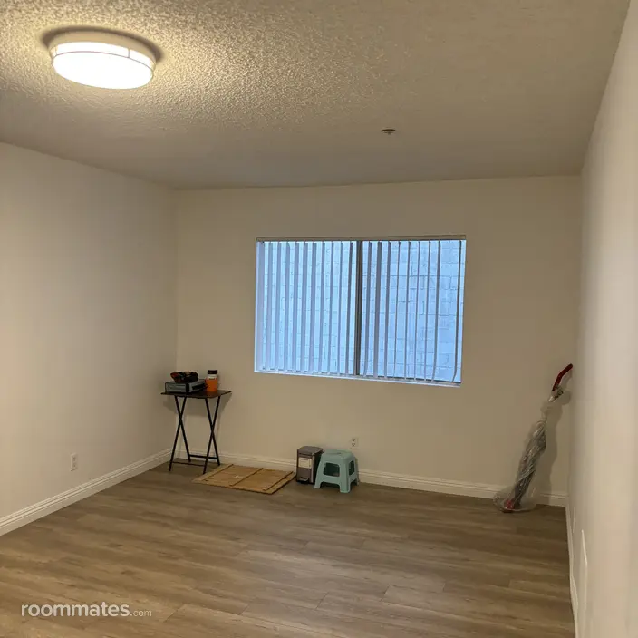 Room for rent in Los Angeles CA $1230, apartment