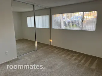 Room for rent in Escondido CA $1100, apartment